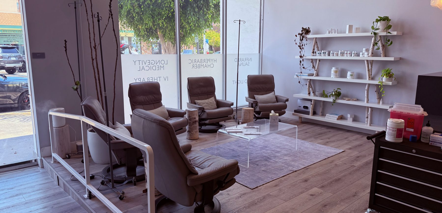 Lounge and reception at SDBody La Jolla